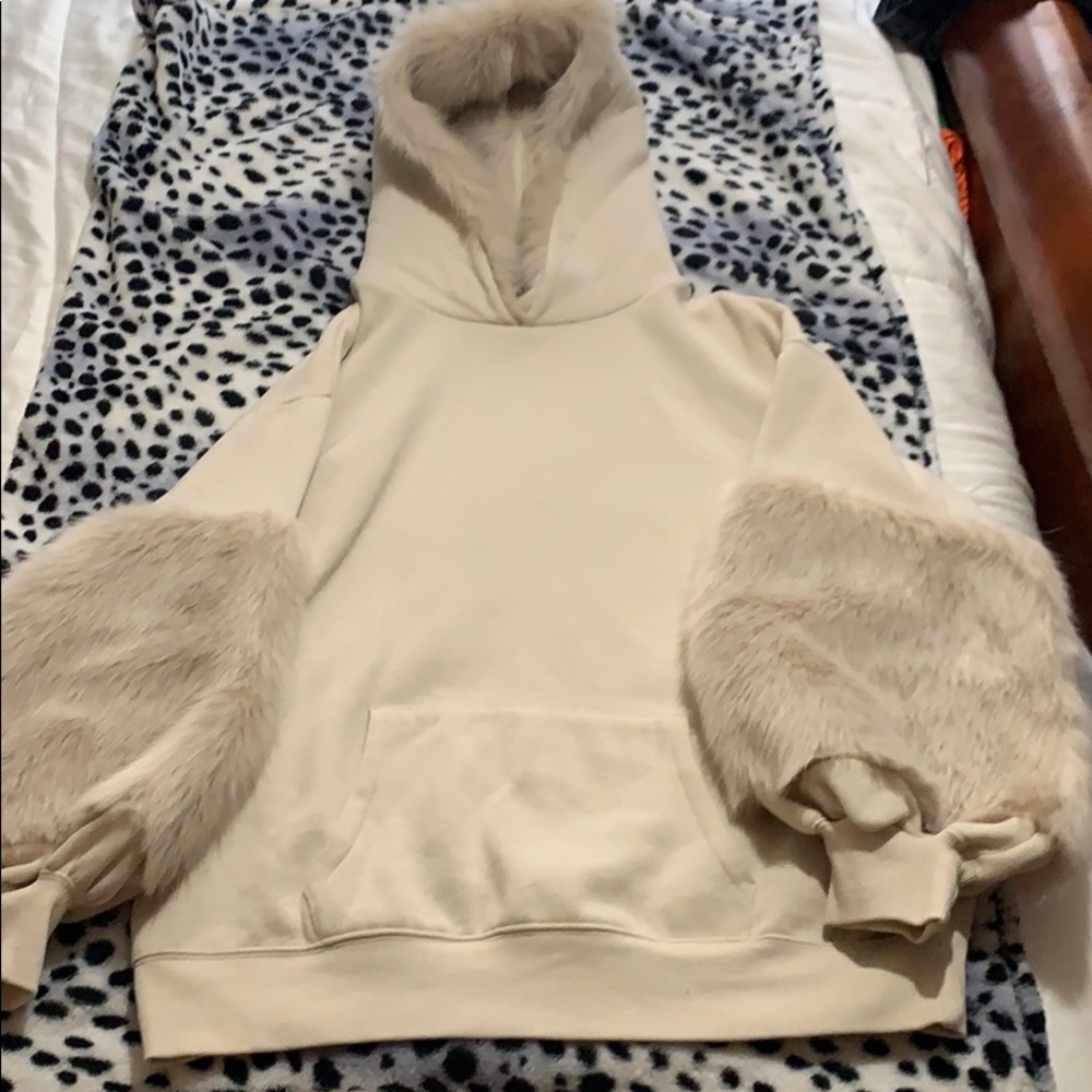 Fuzzy oversized hoodie